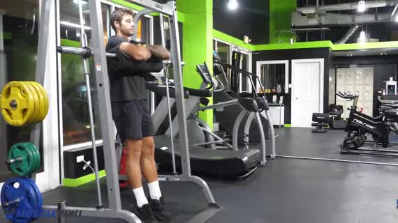 شکم جمع در حالت معلق با اسمیت